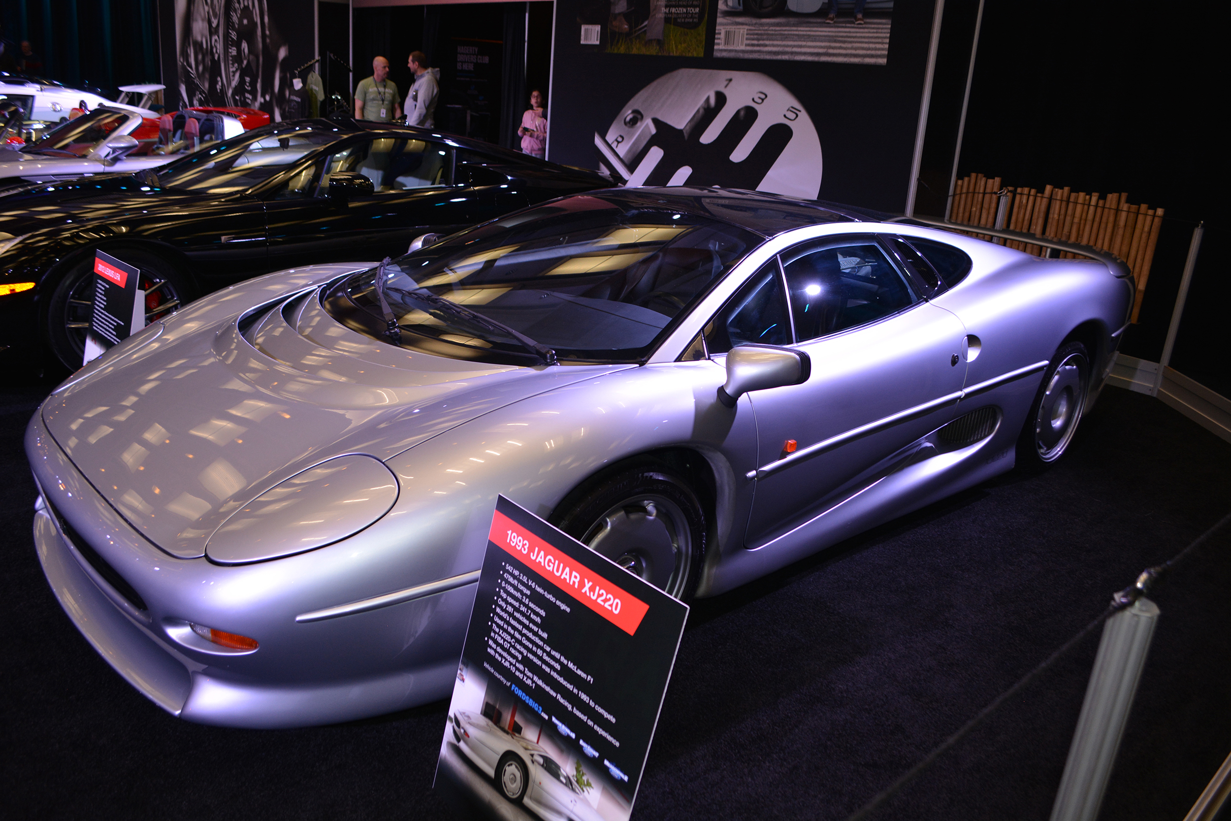 93 Jag XJ220