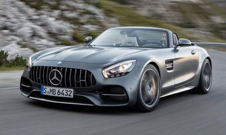 The power and luxury of the Mercedes-AMG GT Roadster